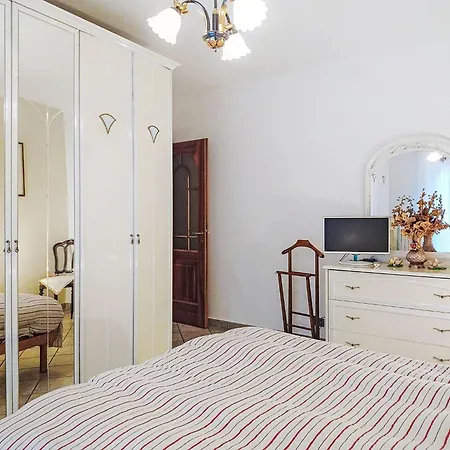 Διαμέρισμα Dimora Lali By Interhome *