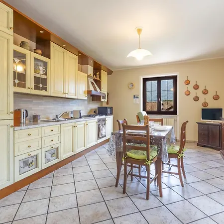 公寓 Dimora Lali By Interhome Cuzzago